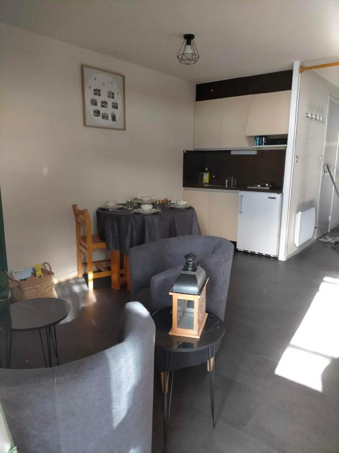 Appartement Situe En Plein Centre A Deux Pas Des Pistes. Besse-et-Saint-Anastaise Bagian luar foto