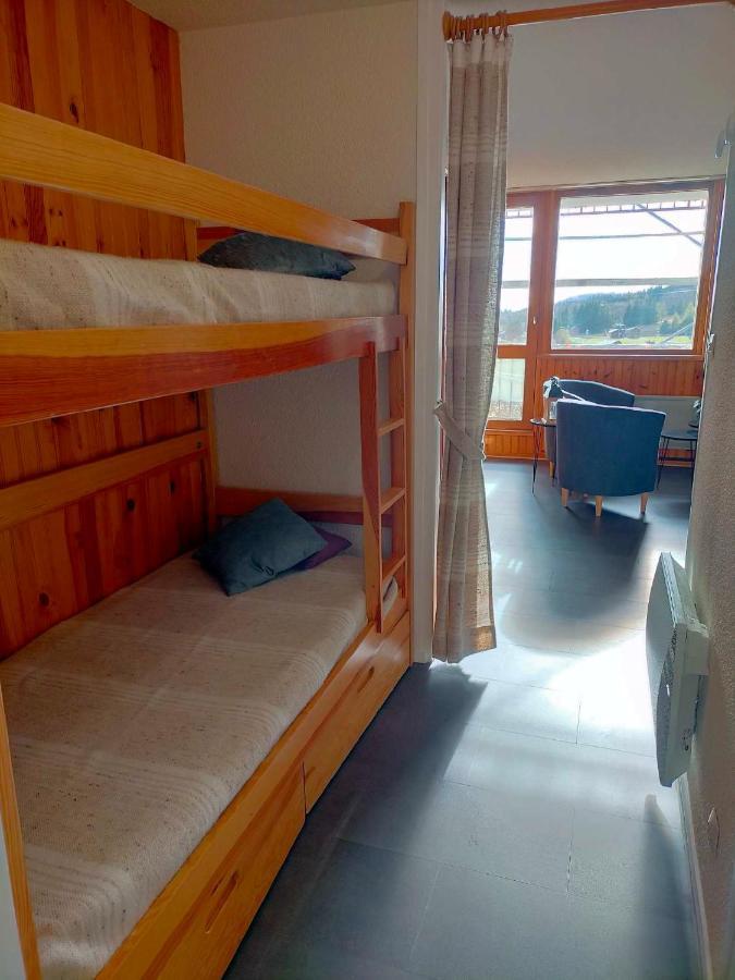 Appartement Situe En Plein Centre A Deux Pas Des Pistes. Besse-et-Saint-Anastaise Bagian luar foto